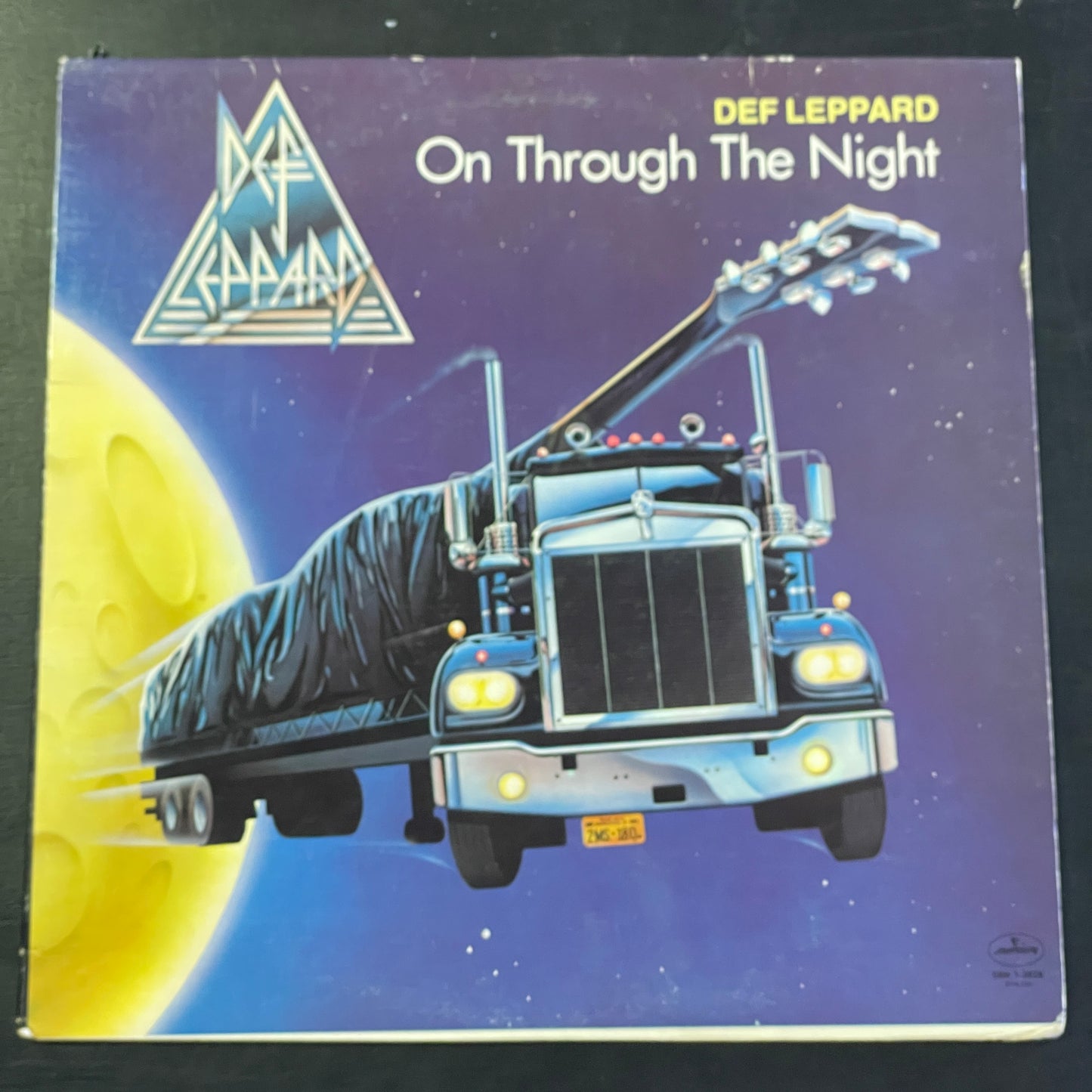 Def Leppard - On Through The Night original LP (used)