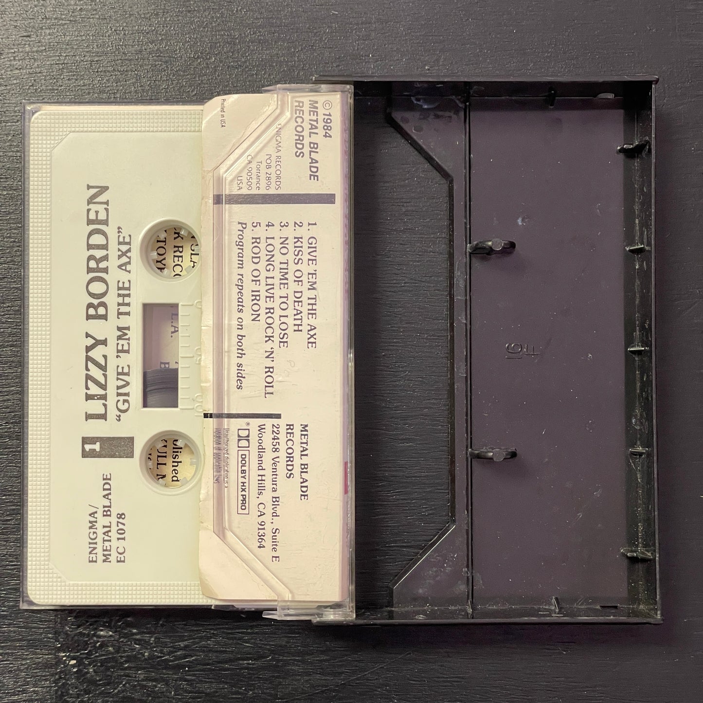 Lizzy Borden – Give 'Em The Axe original cassette tape (used)