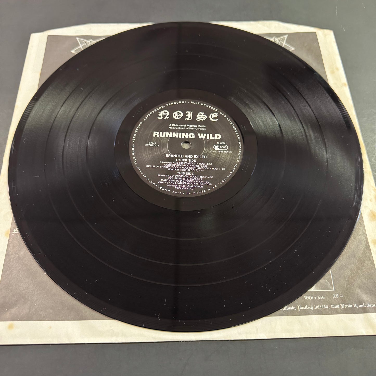 Running Wild - Branded & Exiled original LP - German pressing (used)