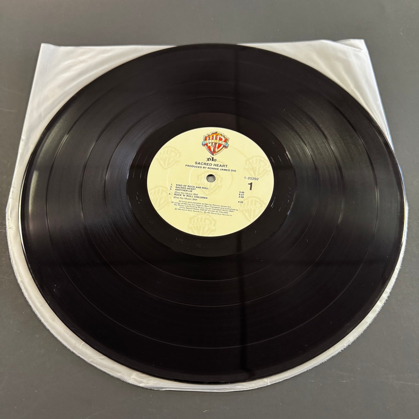 Dio - Sacred Heart original LP - US pressing (used)