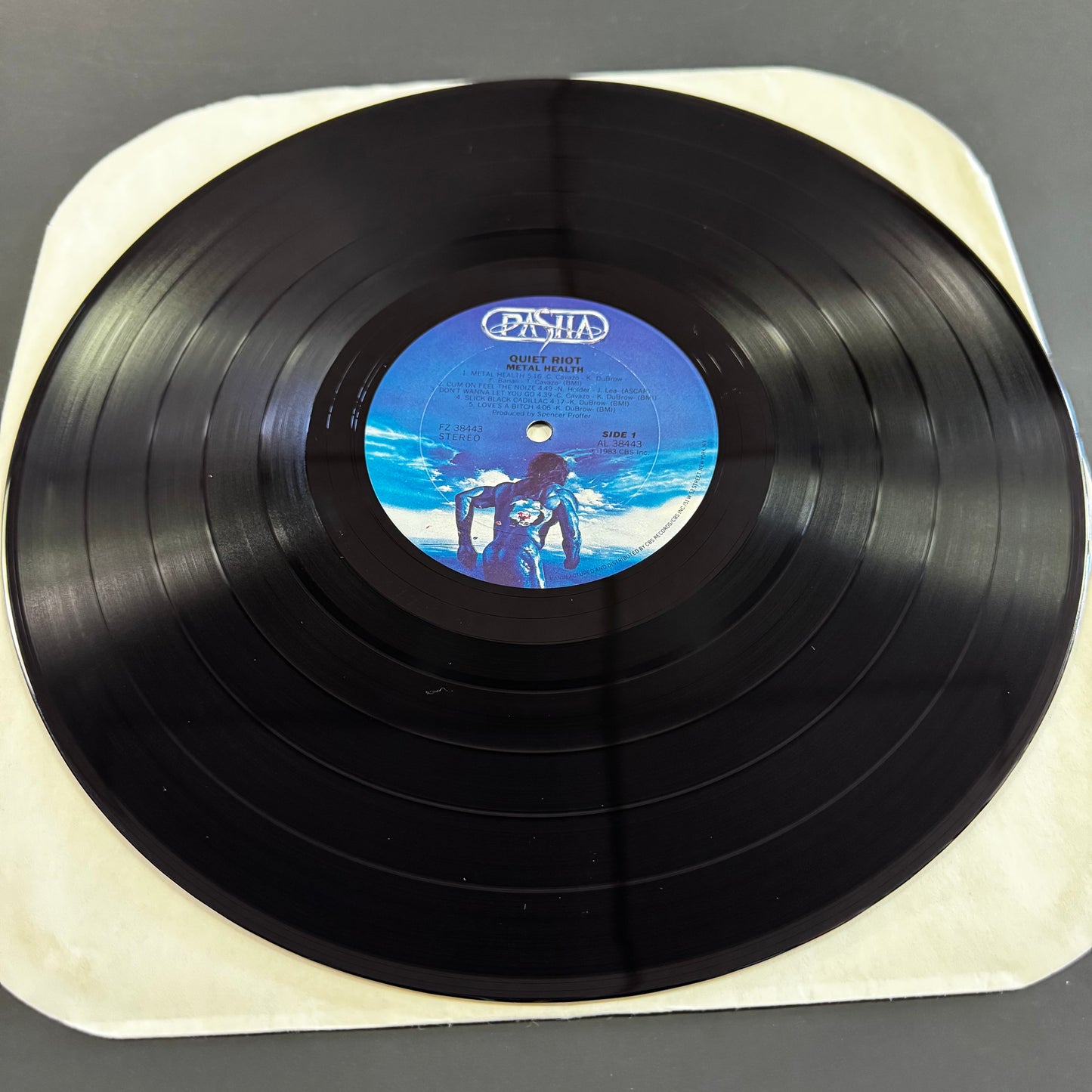 Quiet Riot - Metal Health original LP (used)