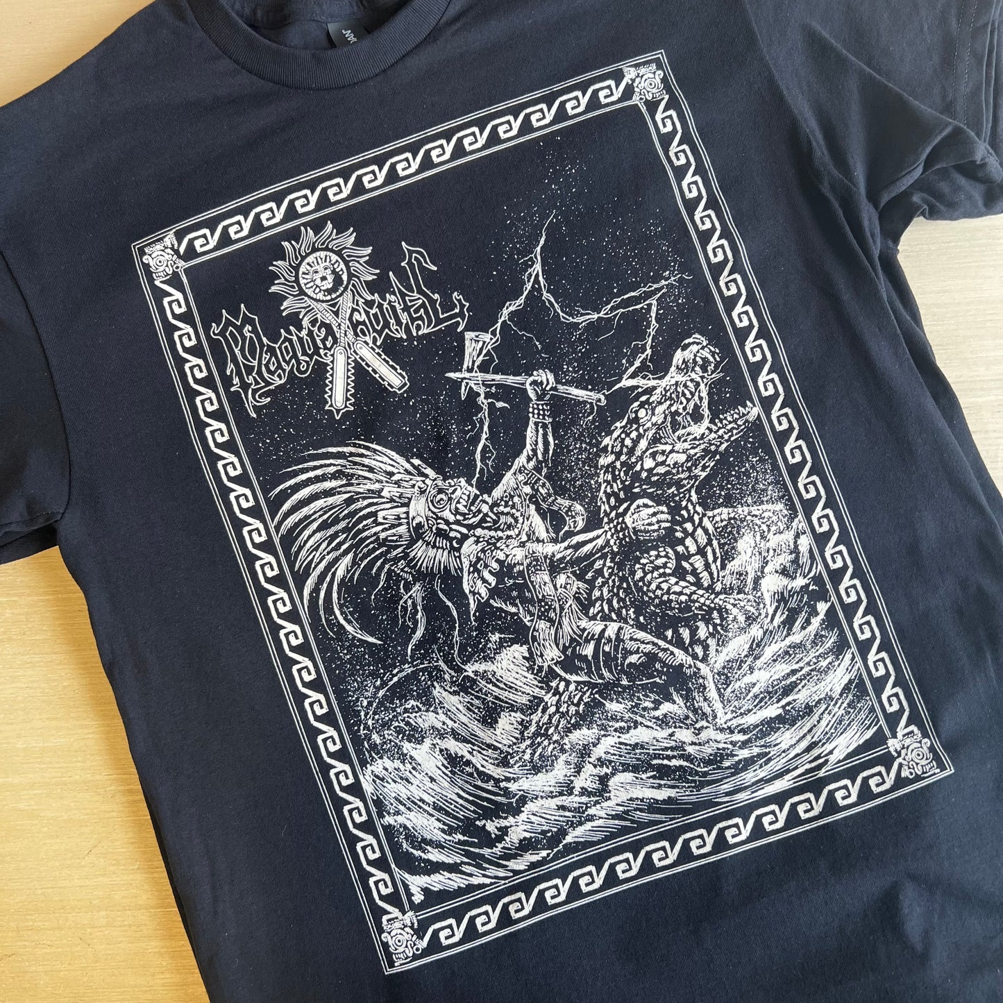 Maquahuitl - Tezcatlipoca and Cipactli T-shirt